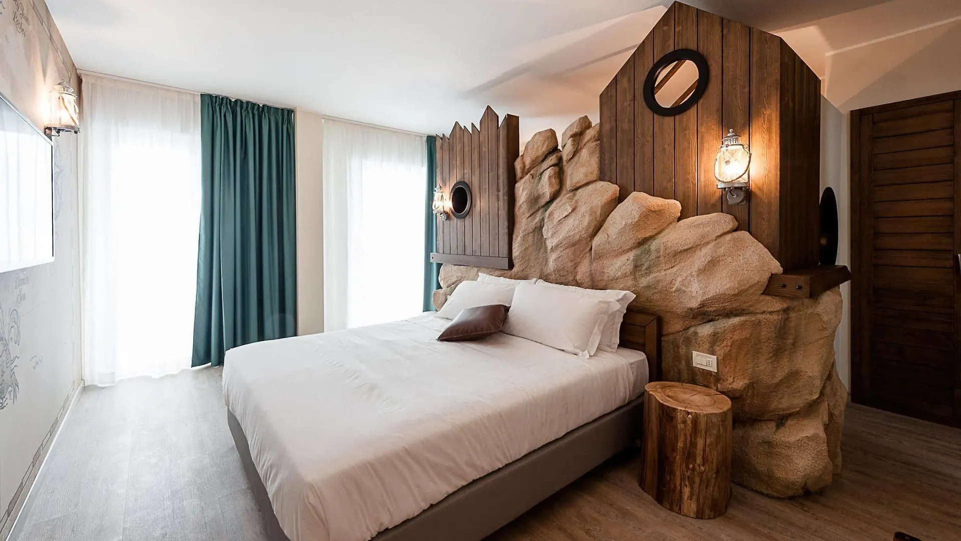Hotel San Michele Бибионе